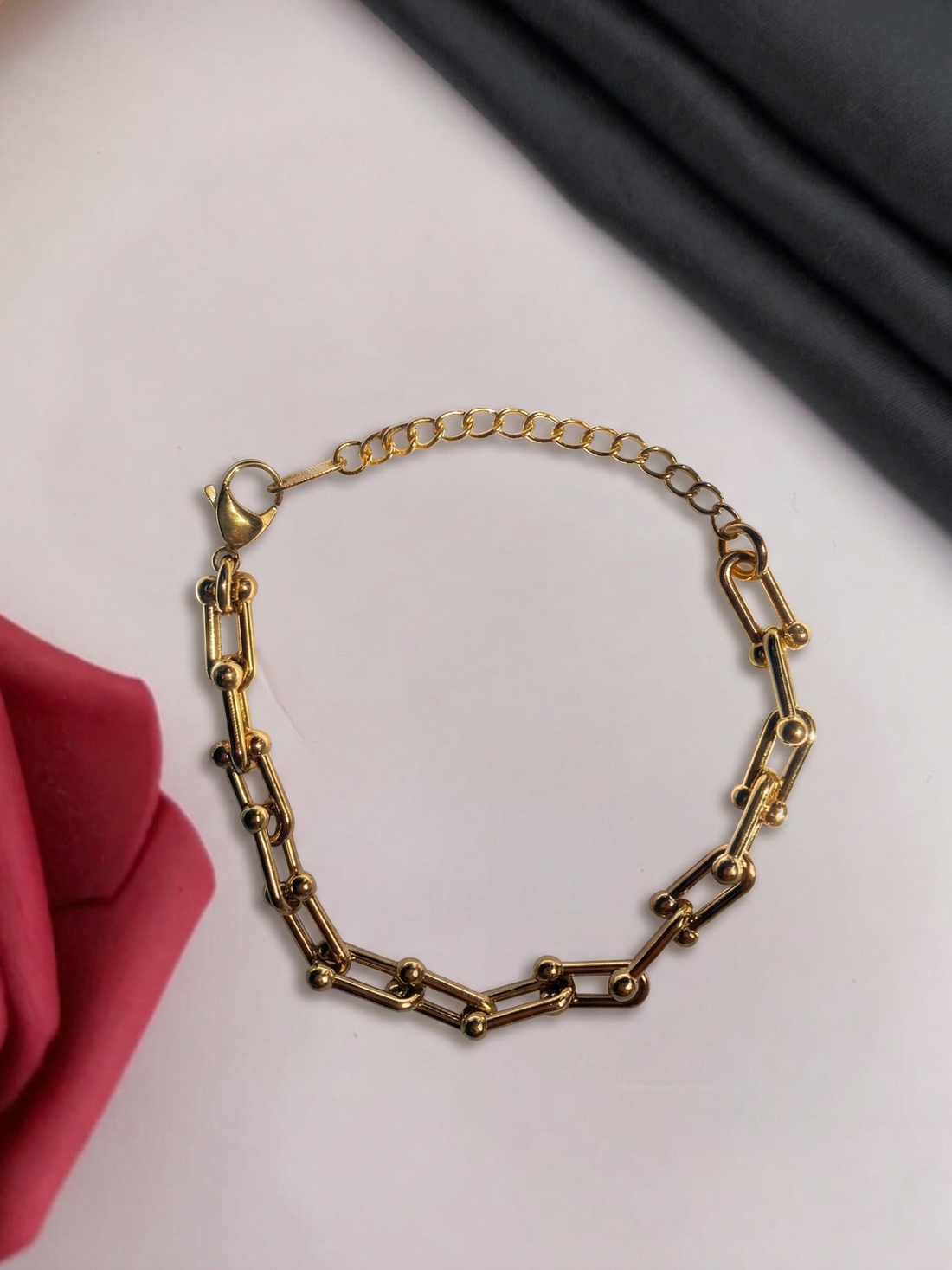 Boxed Chain Bracelet – 18k Gold Plated